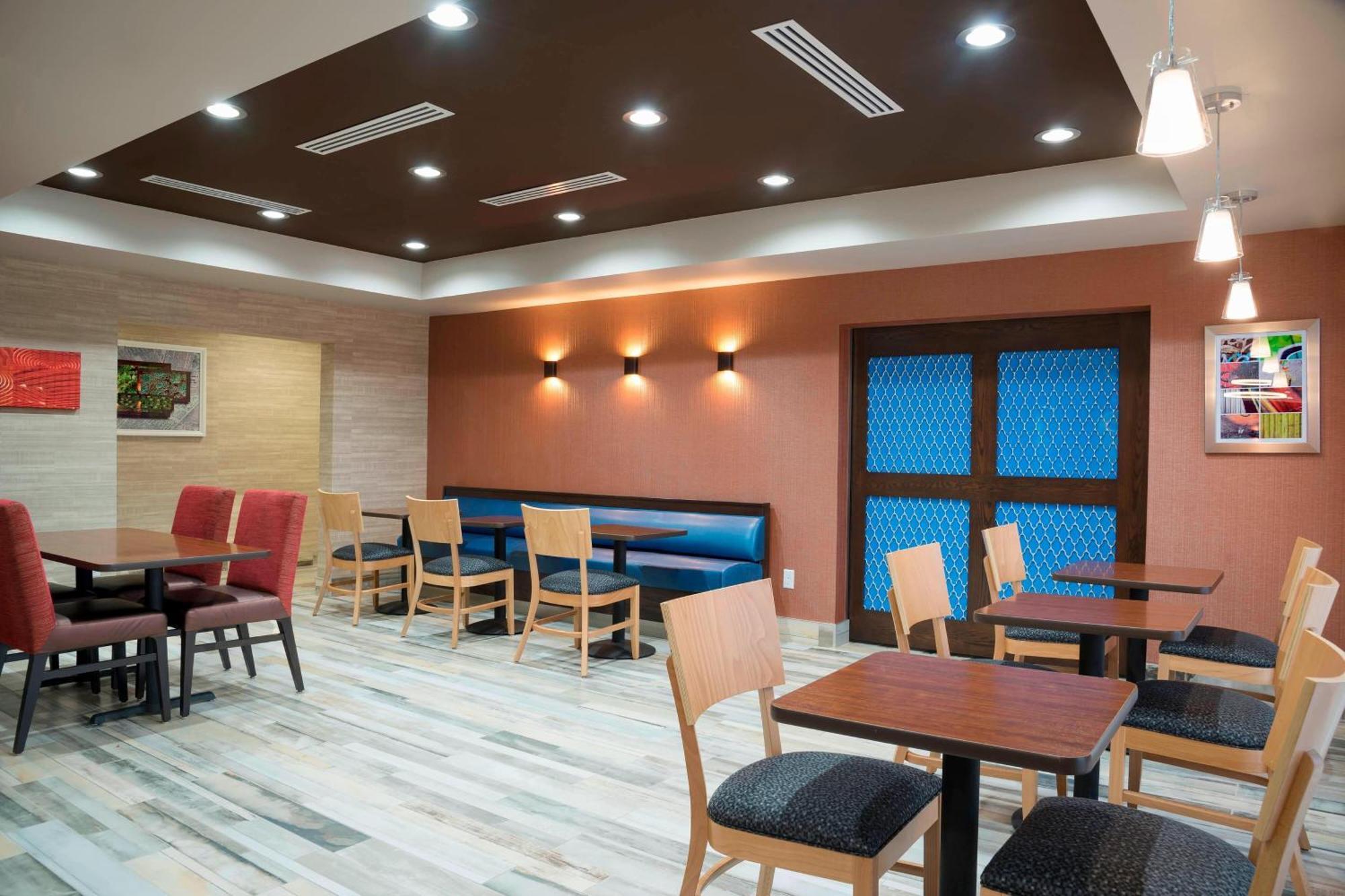 Towneplace Suites By Marriott Ontario-Mansfield Eksteriør billede
