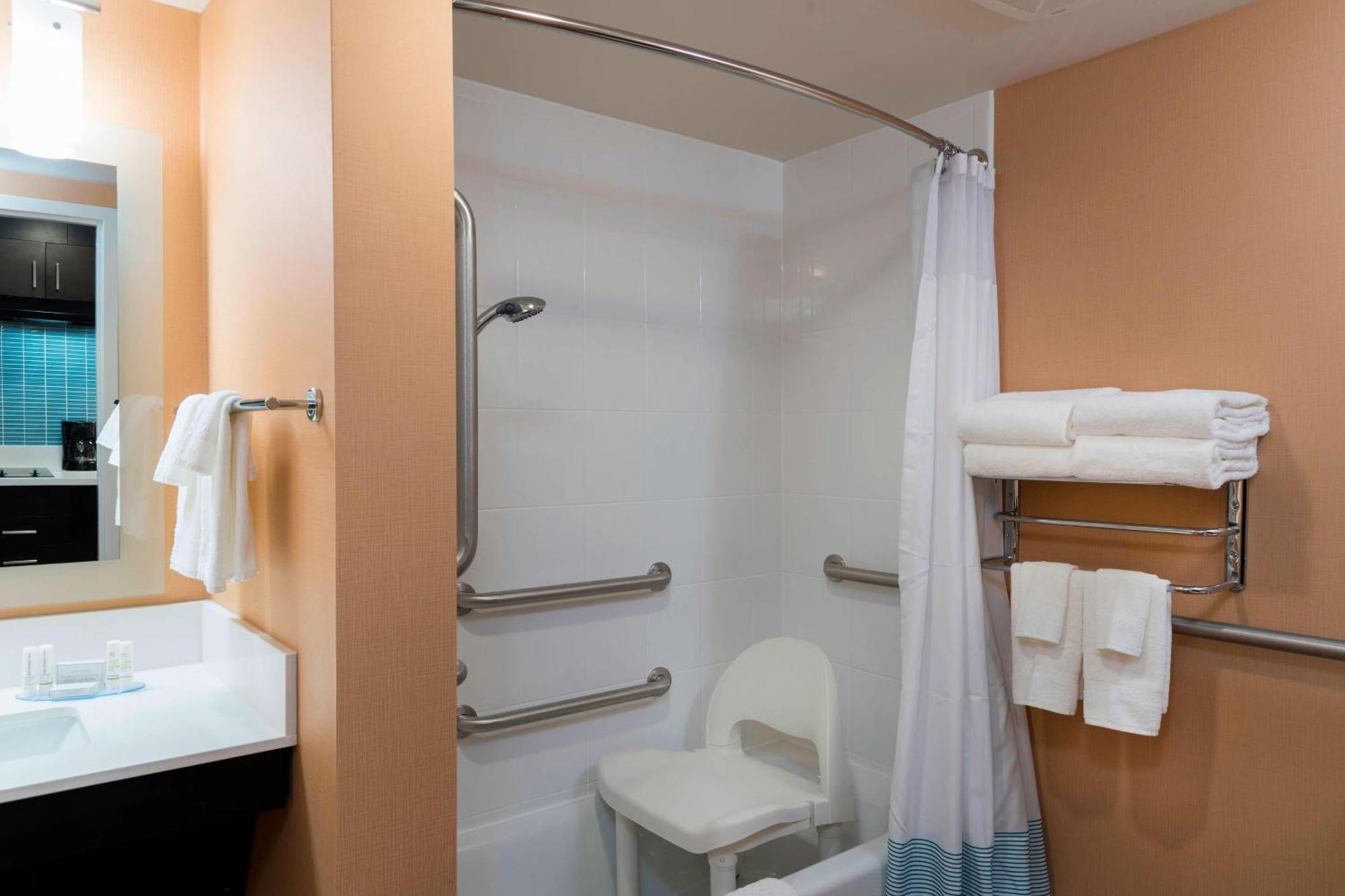 Towneplace Suites By Marriott Ontario-Mansfield Eksteriør billede